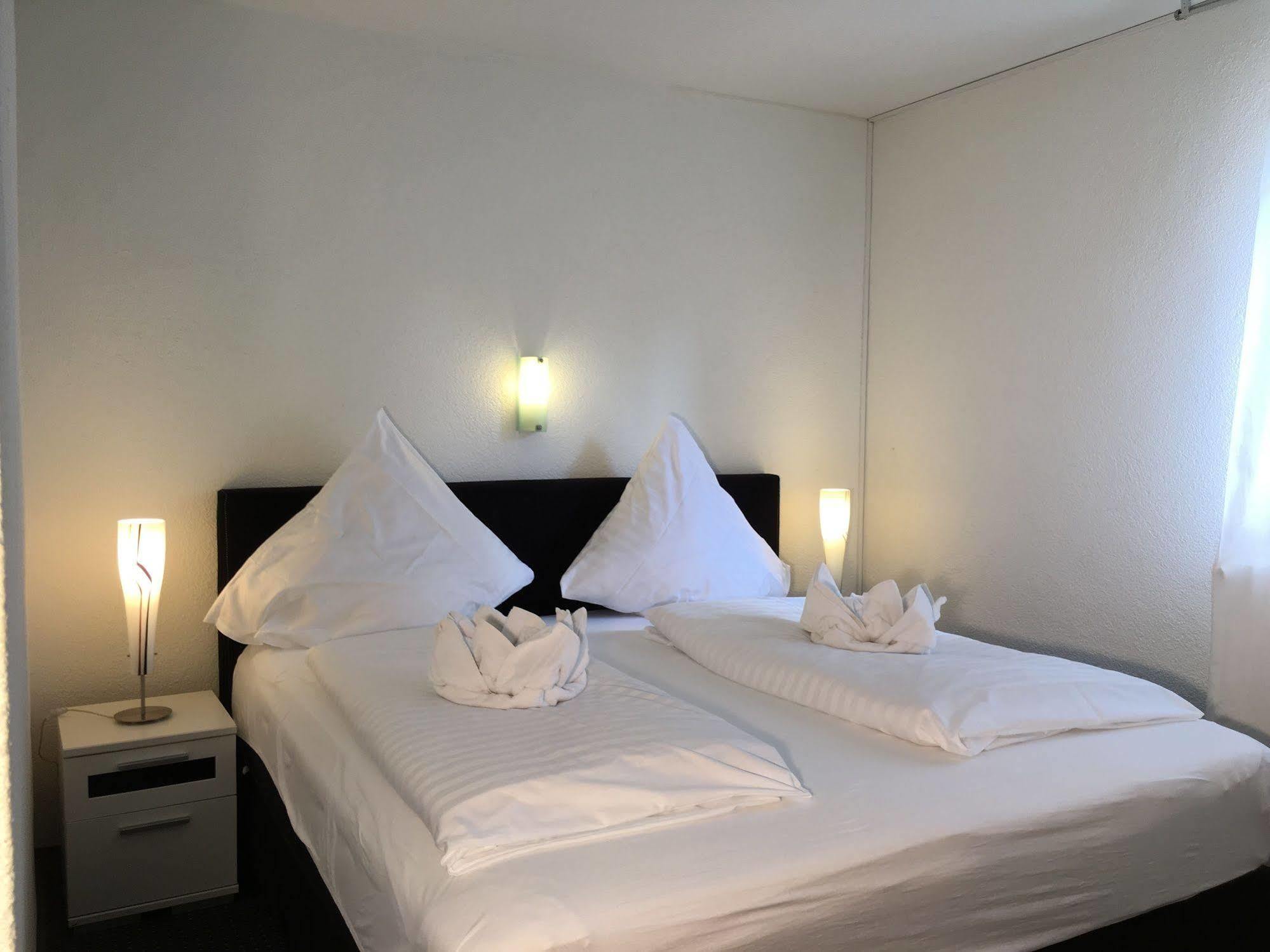 City Hotel Diez Zewnętrze zdjęcie